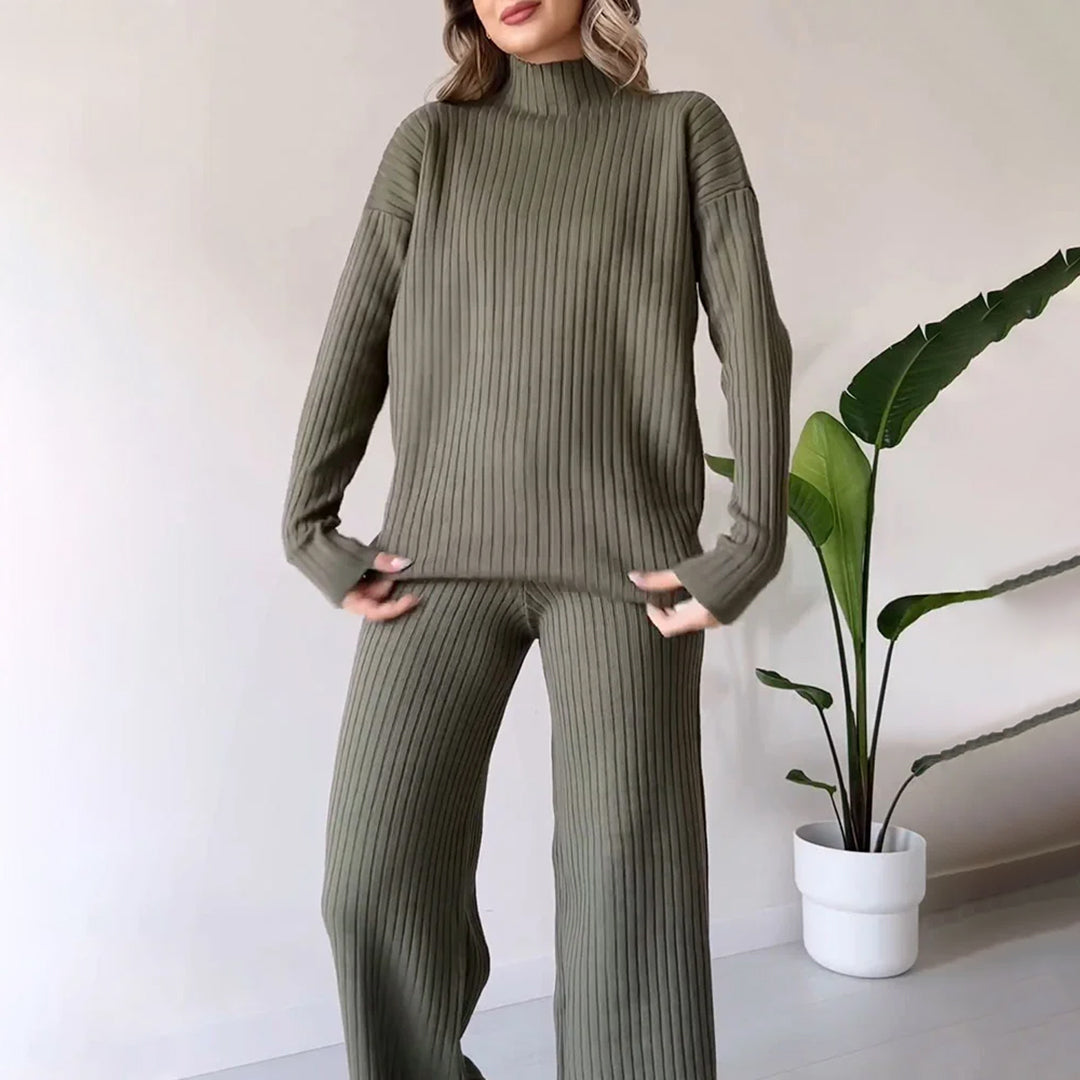 Keeley women two-piece set soft fabric modern cut chic comfortable sustainable fashion