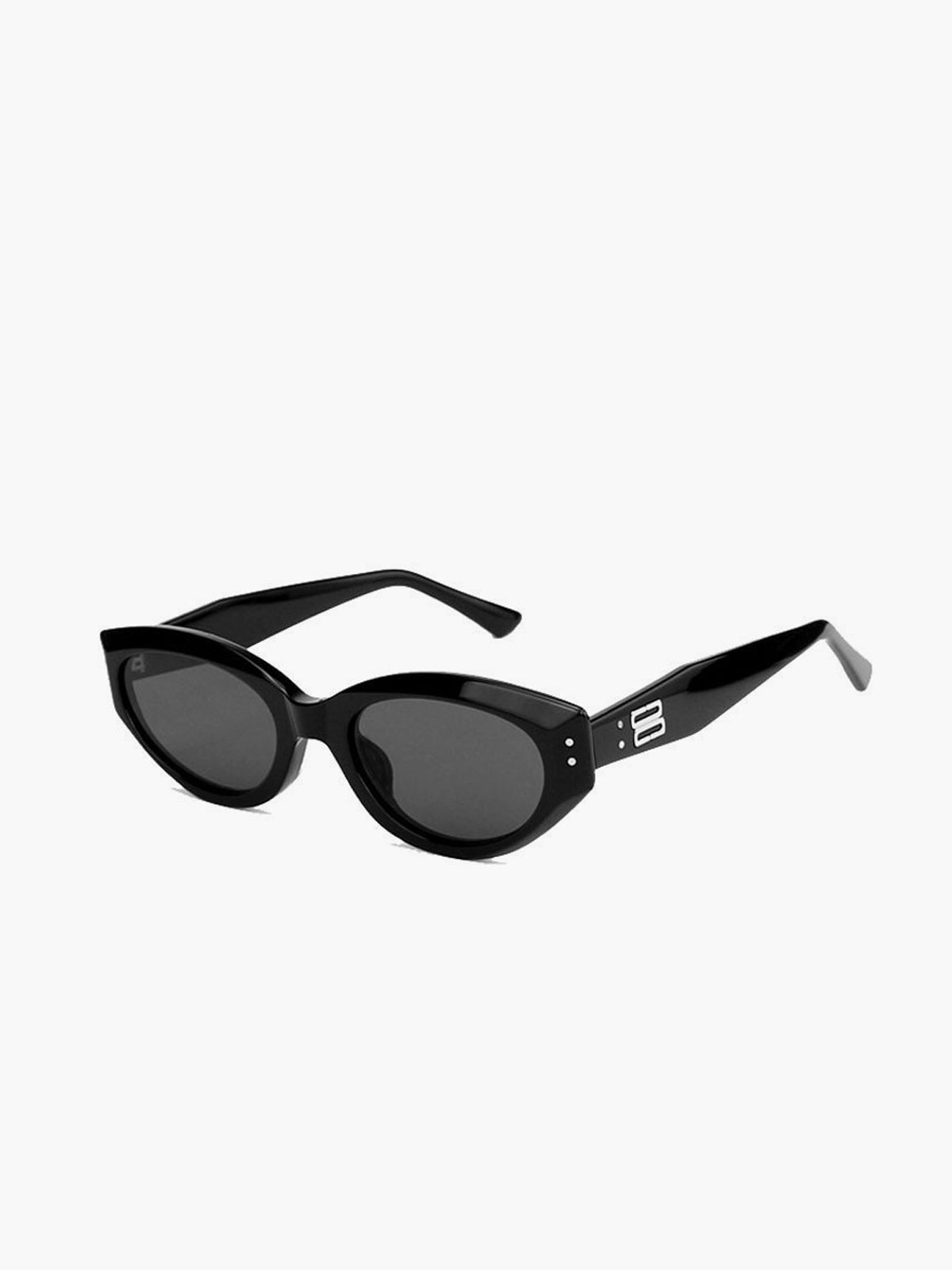 Retro Black Cat Eye Sunglasses - Urbann-Vibe