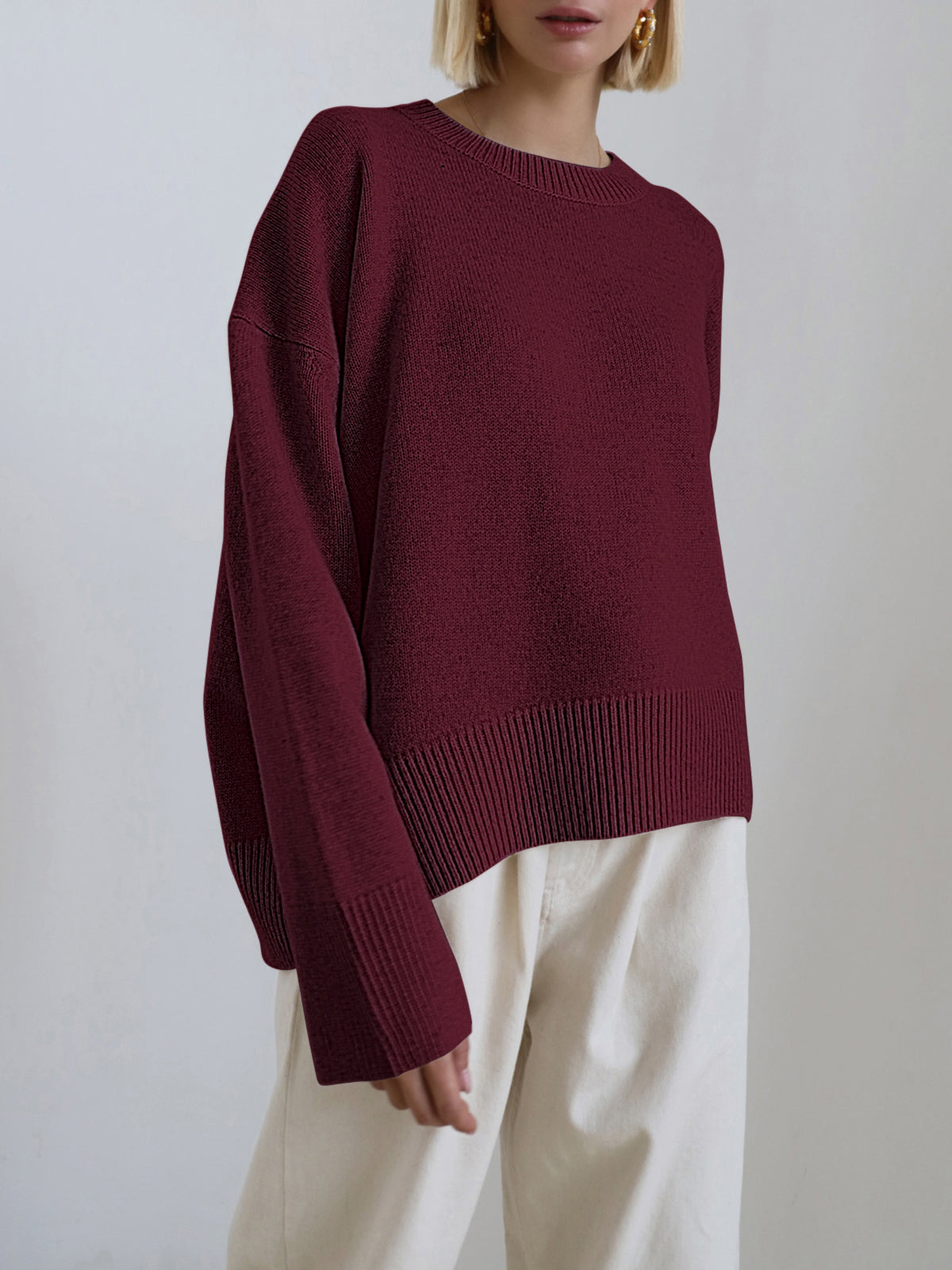 Women's oversized crewneck knit sweater cozy relaxed fit versatile layering casual streetwear