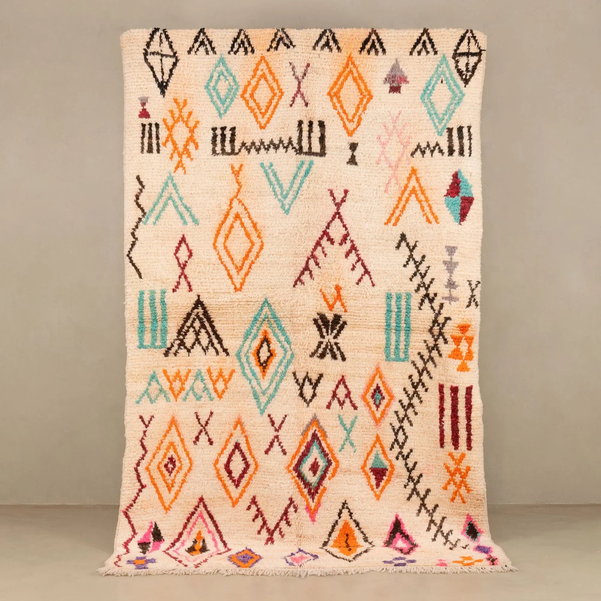 Dalla - vintage boujad rug - Urbann-Vibe