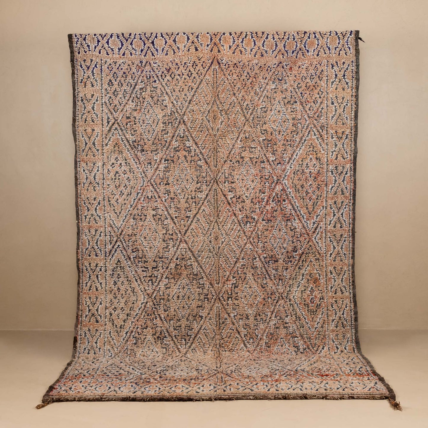 Wadid - vintage beni mguild rug - Urbann-Vibe