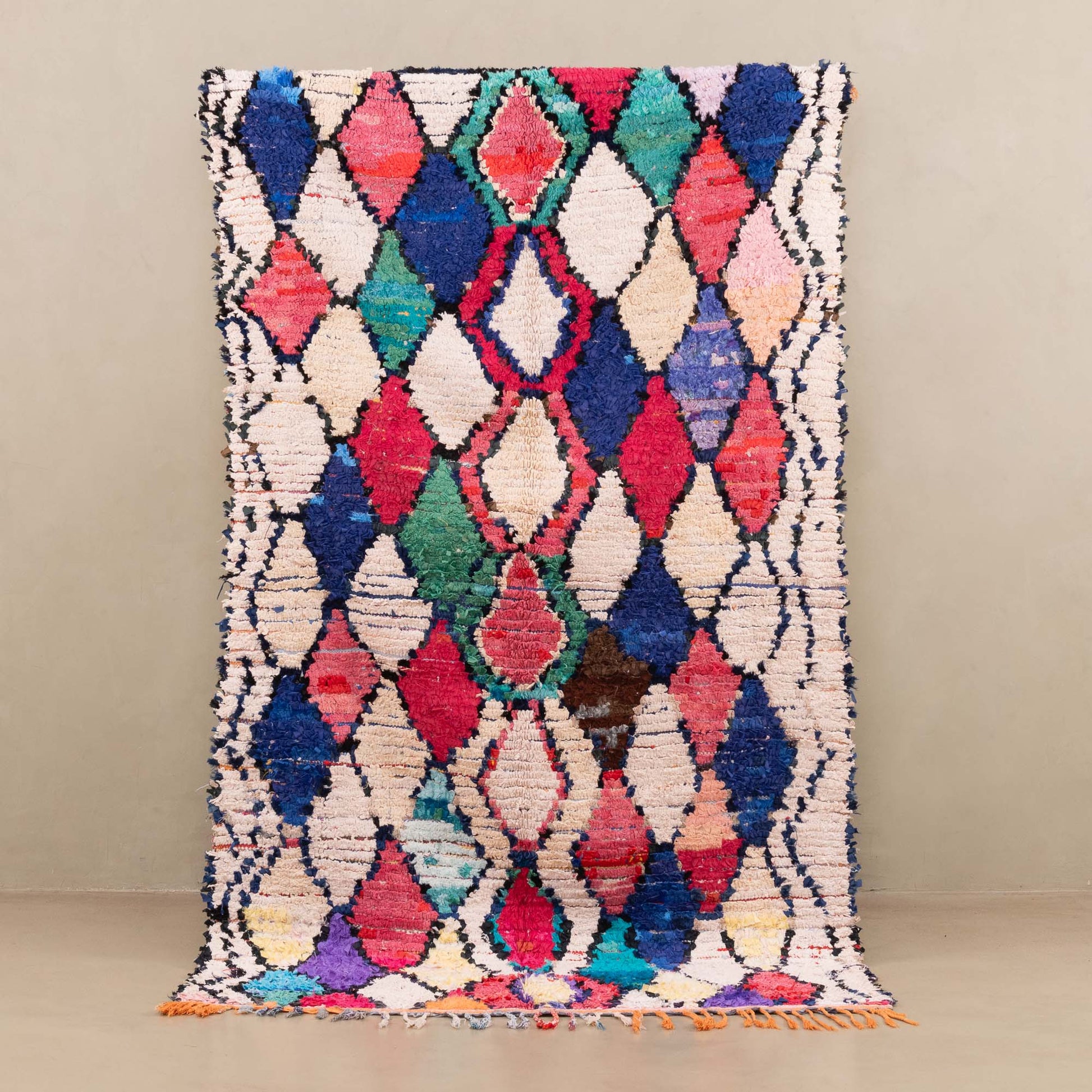 Fatma - vintage boucherouite rug - Urbann-Vibe