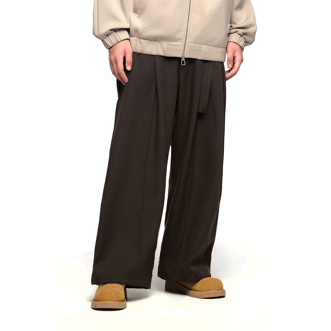 Relaxed wide-leg cotton trousers with elastic waist, midrise fit, versatile smart-casual everyday style
