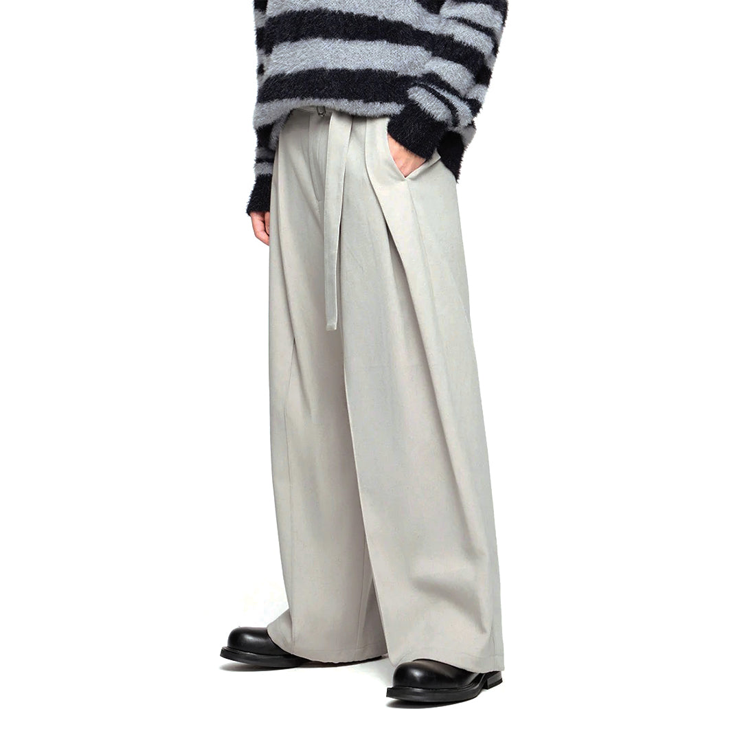 Relaxed wide-leg cotton trousers with elastic waist, midrise fit, breathable midweight fabric for everyday wear