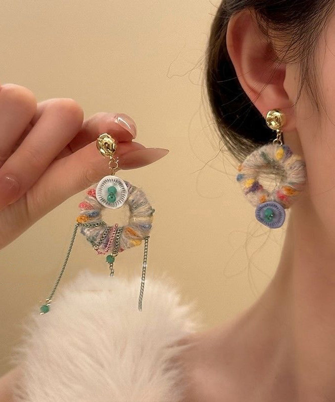 Magnifiques boucles d'oreilles pendantes asymétriques en alliage et laine tricotée - Urbann-Vibe