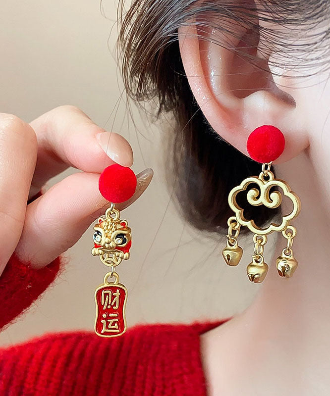 Magnifiques boucles d'oreilles pendantes asymétriques en argent sterling rouge surdoré, motif danse du lion et nuages ​​de bon augure - Urbann-Vibe