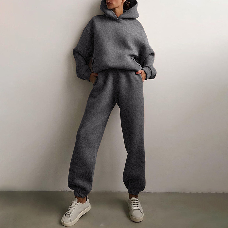 Mira women's tracksuit set breathable flexible fit jogger suit for gym and everyday wear