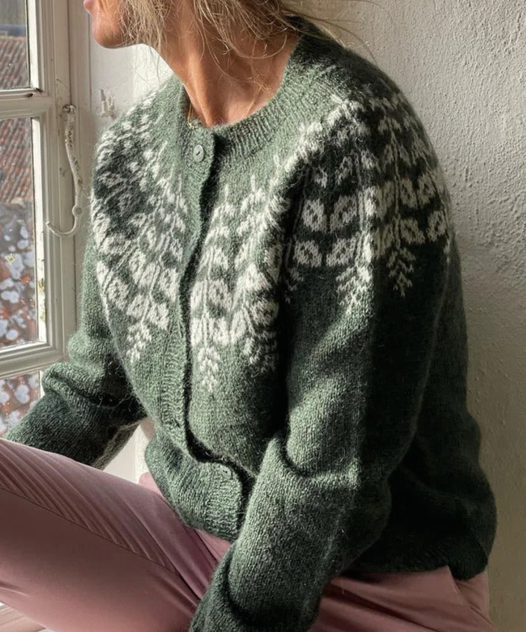 Women's soft winter knit cardigan in cozy neutral tones, relaxed elegant fit with premium ultra-soft fabric