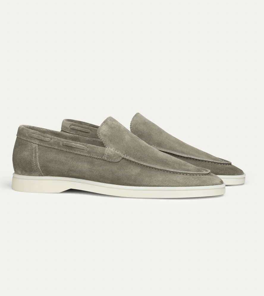 Men's brown leather moccasins slip-on loafers with ergonomic cushioned sole for all-day comfort