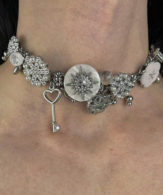 Collier Boho en soie et argent sterling avec boutons flocon de neige - Urbann-Vibe