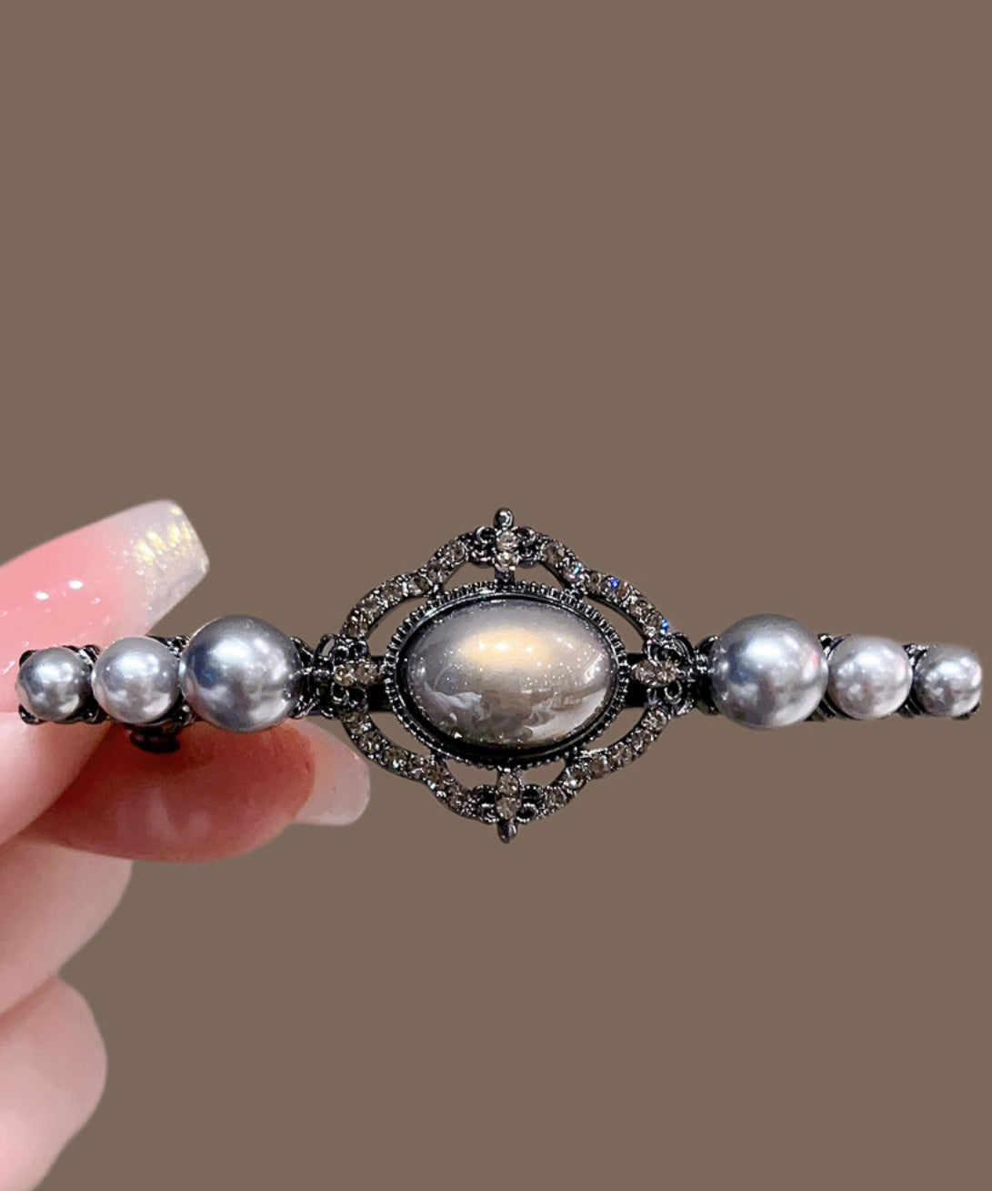 Épingle à cheveux ajourée en alliage noir avec perles - Urbann-Vibe