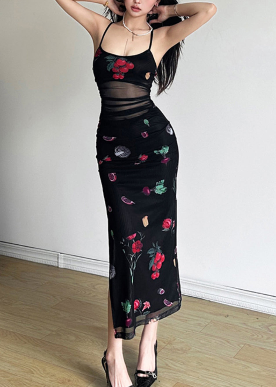Robe d'été à bretelles spaghetti en tulle imprimé noir - Urbann-Vibe