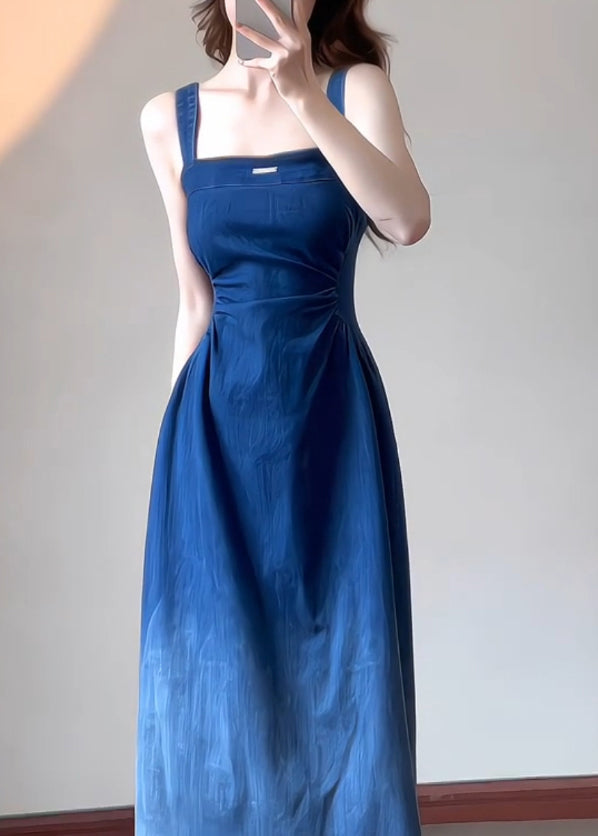 Robe d'été en denim bleu slim fit à bretelles spaghetti - Urbann-Vibe