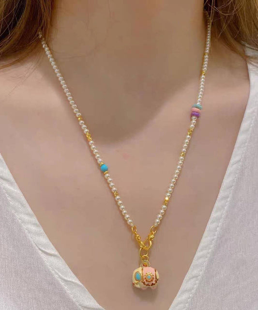 Collier avec pendentif petit éléphant en alliage d'or et perles - Urbann-Vibe