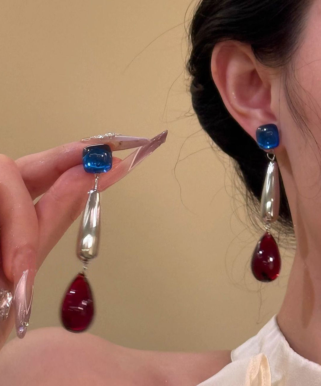 Boucles d'oreilles pendantes en argent sterling multicolore avec pierres précieuses d'agate - Urbann-Vibe