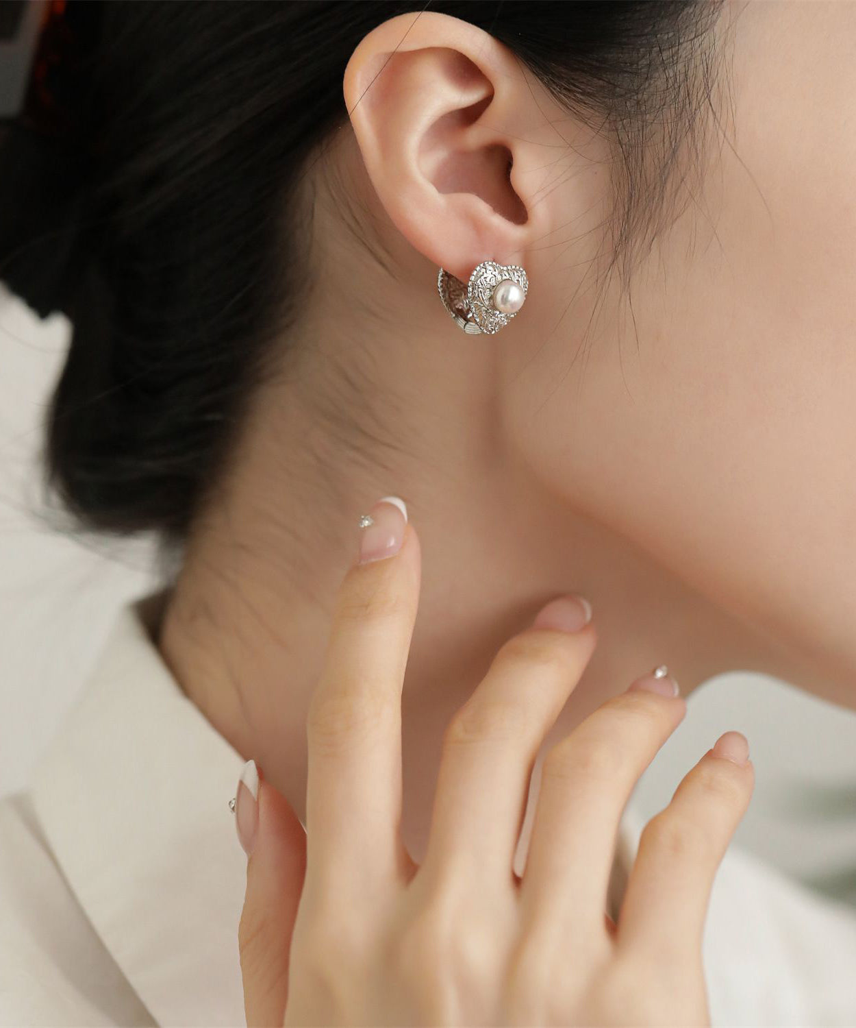 Boucles d'oreilles à tige en argent sterling et perles d'amour surdorées Boutique Silk - Urbann-Vibe