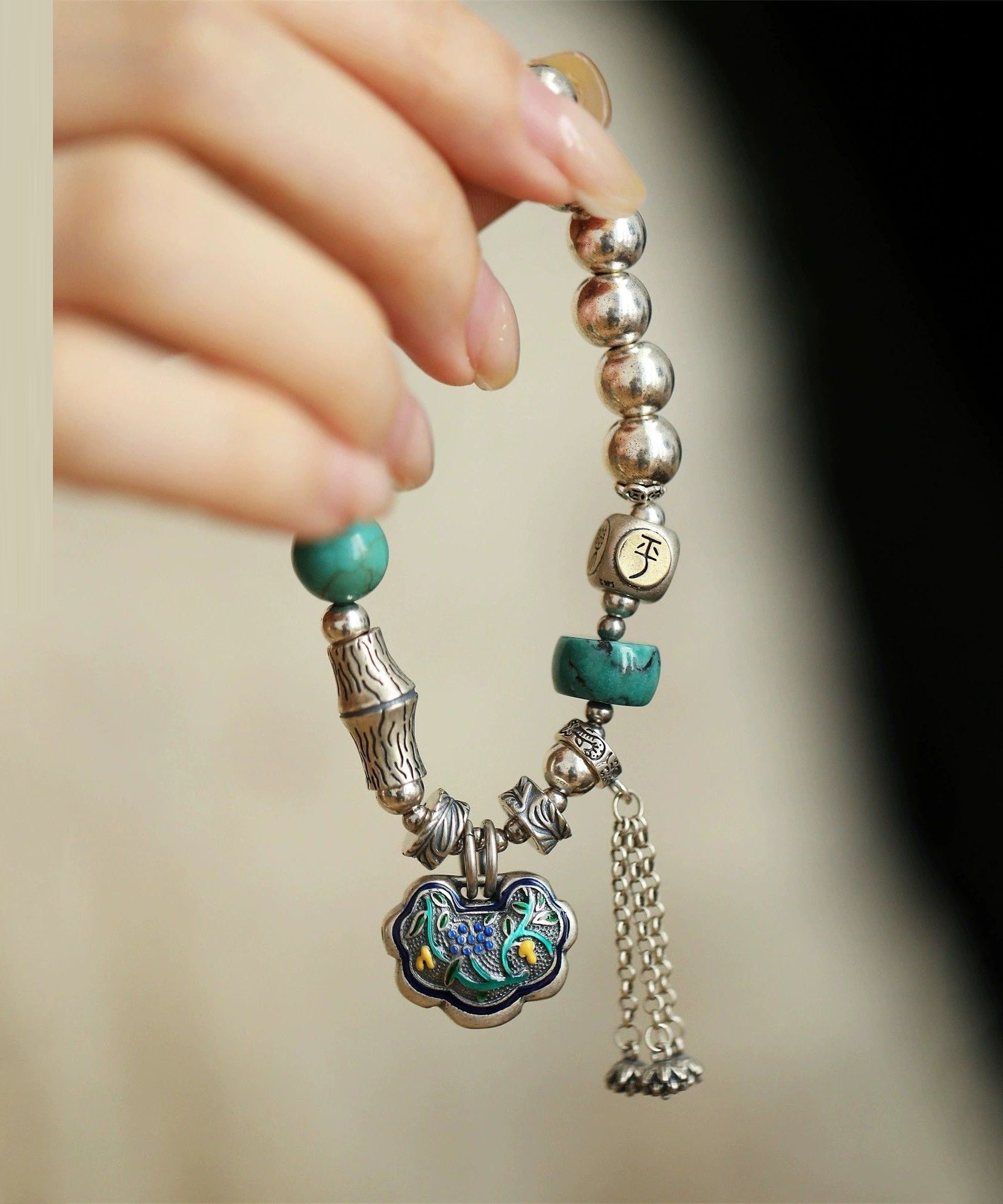 Bracelet à breloques en argent sterling et turquoise Boutique Silk - Urbann-Vibe