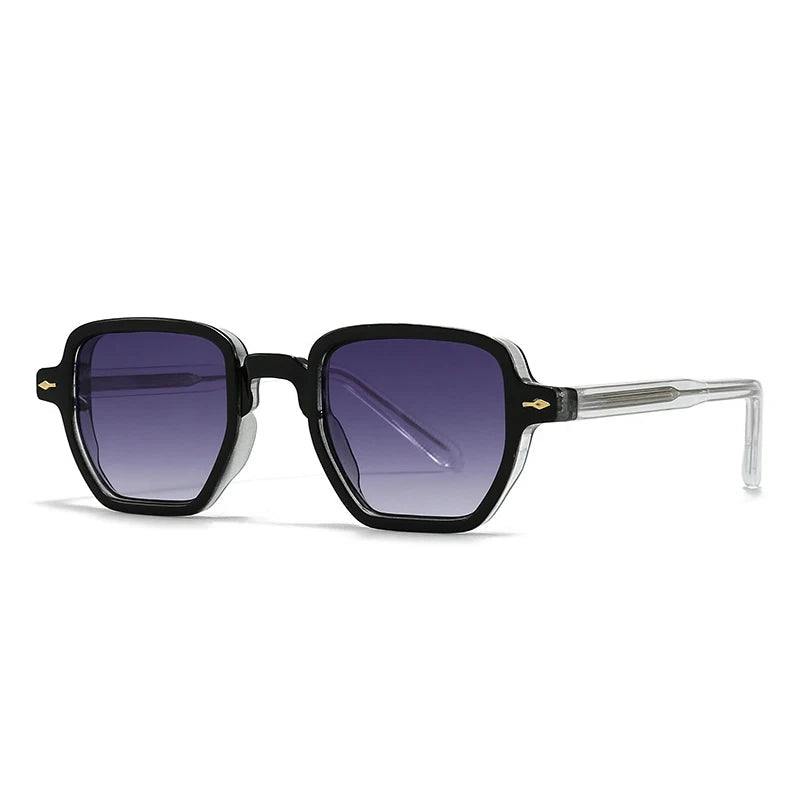 Bold squared retro sunglasses with chunky temples and UV400 protection for 90s-inspired fashion