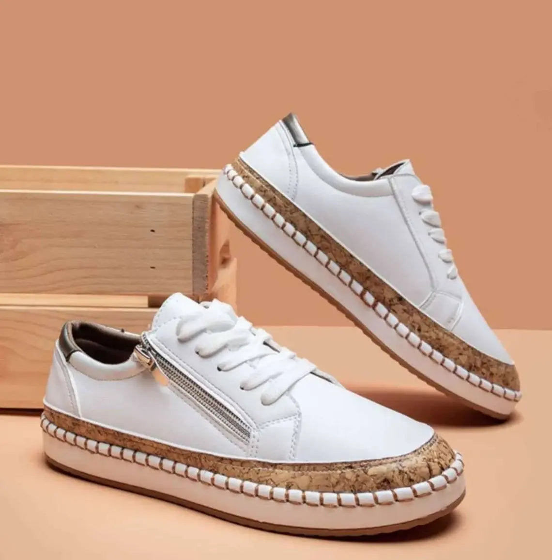 Women's breathable moccasin-style sneakers lightweight ergonomic arch support slip-on casual daily comfort