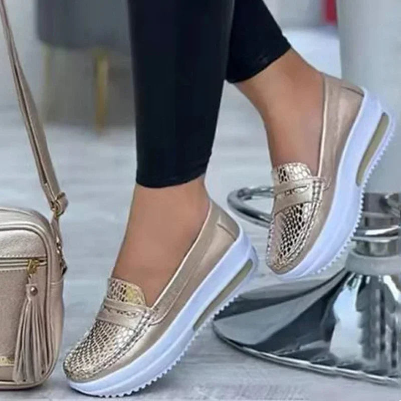 Women's breathable slip-on shoes round toe casual work comfort versatile daily wear
