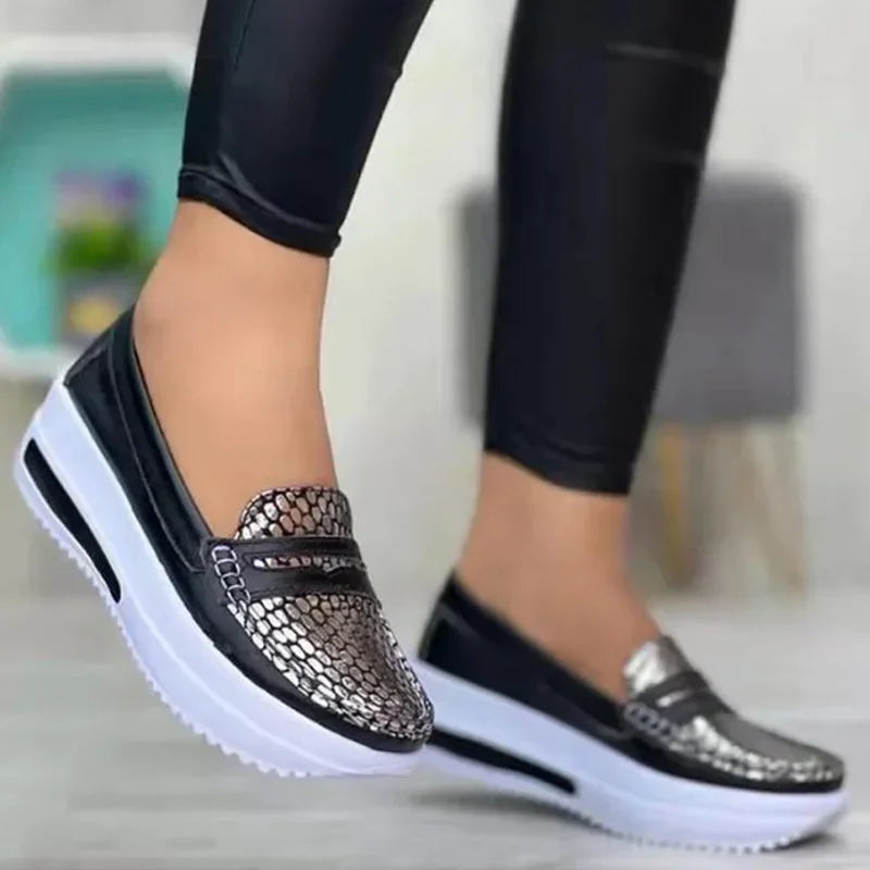 Women's breathable slip-on casual shoes round toe cushioned sole versatile work comfort