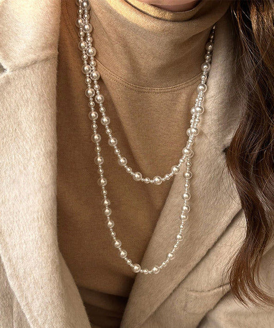 Collier court en alliage blanc orné de perles - Urbann-Vibe
