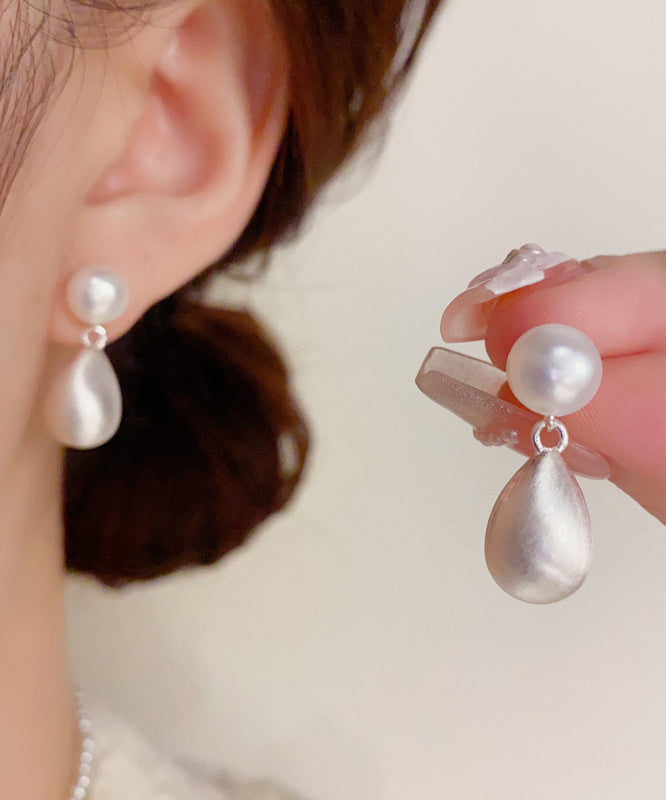 Boucles d'oreilles pendantes en or 14 carats avec perles et cuivre blanc Ovegild - Urbann-Vibe