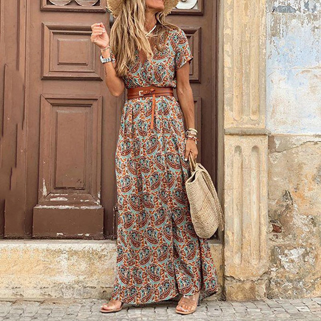 Women's maxi dress V-neck short sleeve fitted waist flowing skirt with elegant side slit