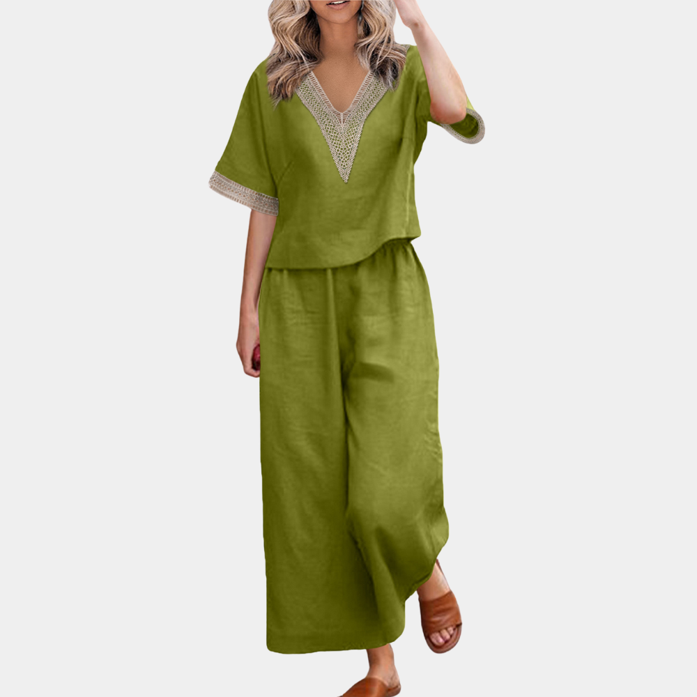 Black women's two-piece set elegant regular fit short sleeve sophisticated everyday style