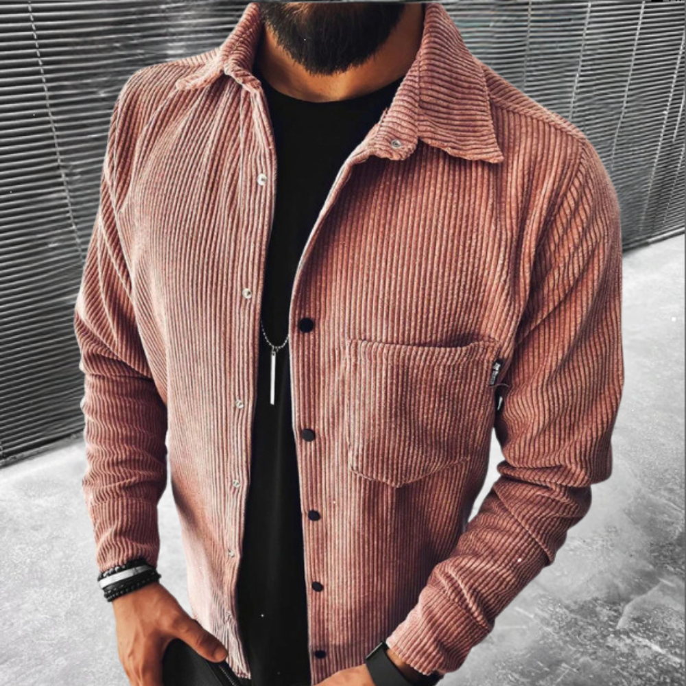 Men's red and black checked flannel shirt, regular fit long sleeve button-up with classic plaid pattern