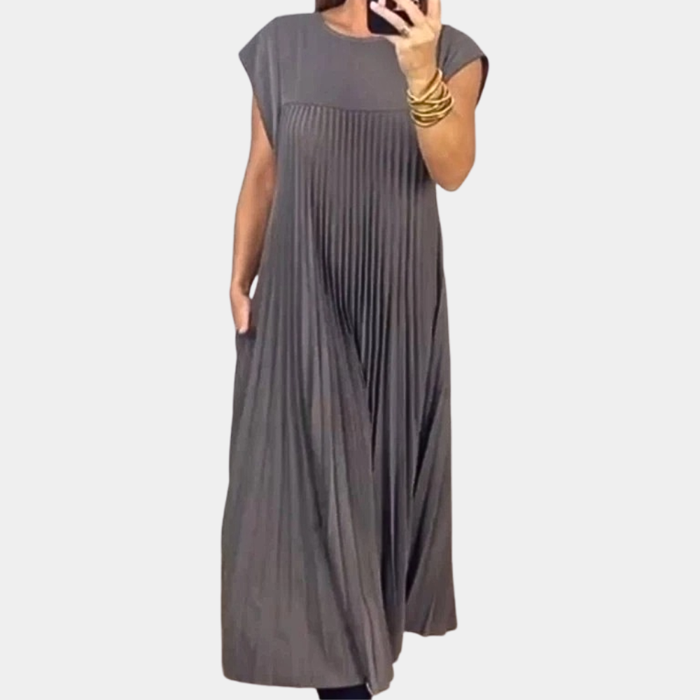 Women's elegant maxi dress pleated airy silhouette warm-weather flowy design for everyday wear