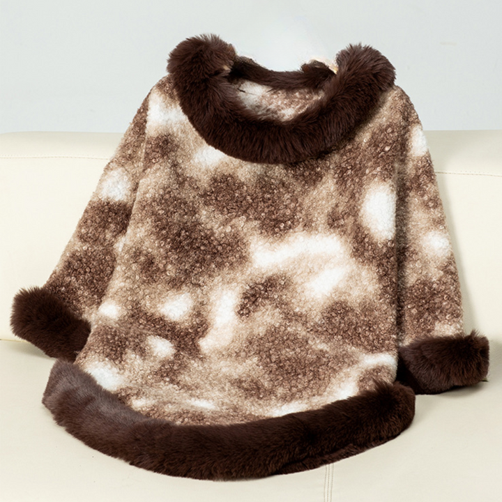 Fiorenza women's elegant knit sweater in luxurious fabric, relaxed silhouette with timeless refined detailing