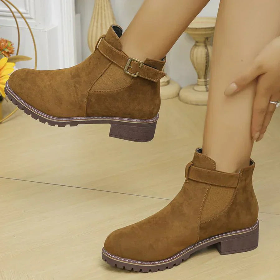Women's Vanya ankle boots in classic style, sleek silhouette, sustainable everyday versatile footwear