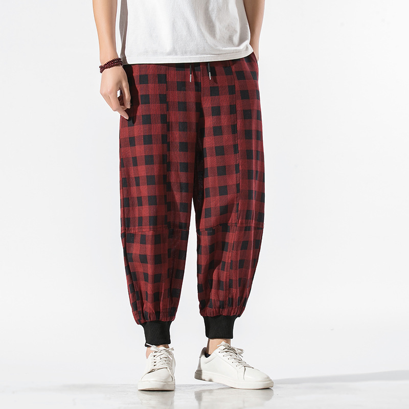 Tapered cotton flannel joggers with bold check pattern and ribbed cuffs for relaxed everyday style