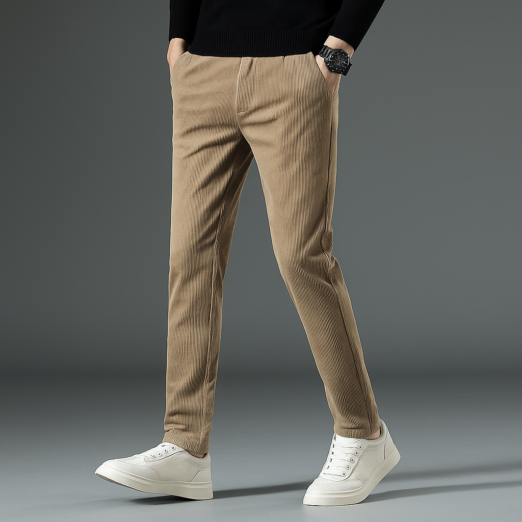 Men's relaxed fit pleated front trousers with ribbed side pockets for casual everyday comfort