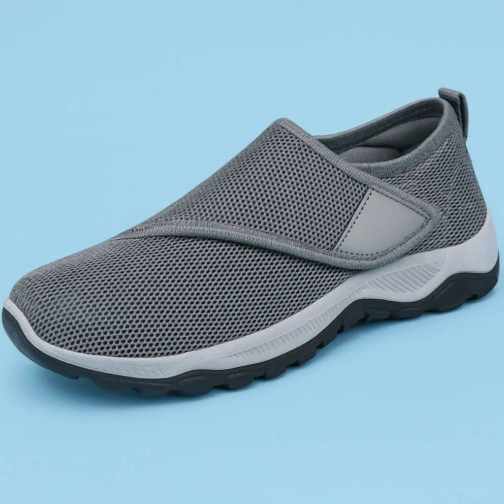 Men's extra-wide diabetic shoes black adjustable closure for swollen feet edema comfort support