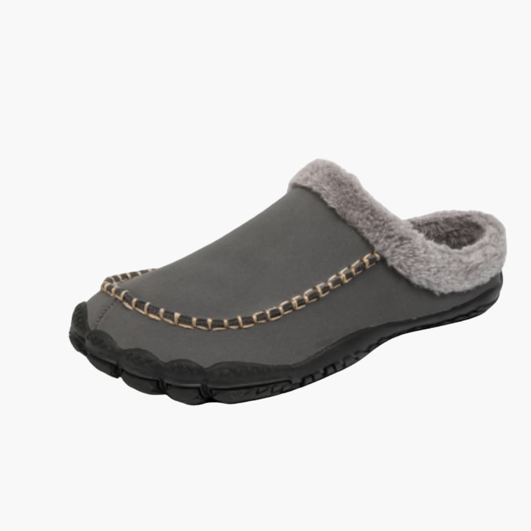 Men's slip-on slippers with non-slip sole, soft fabric interior, closure-free design for home comfort