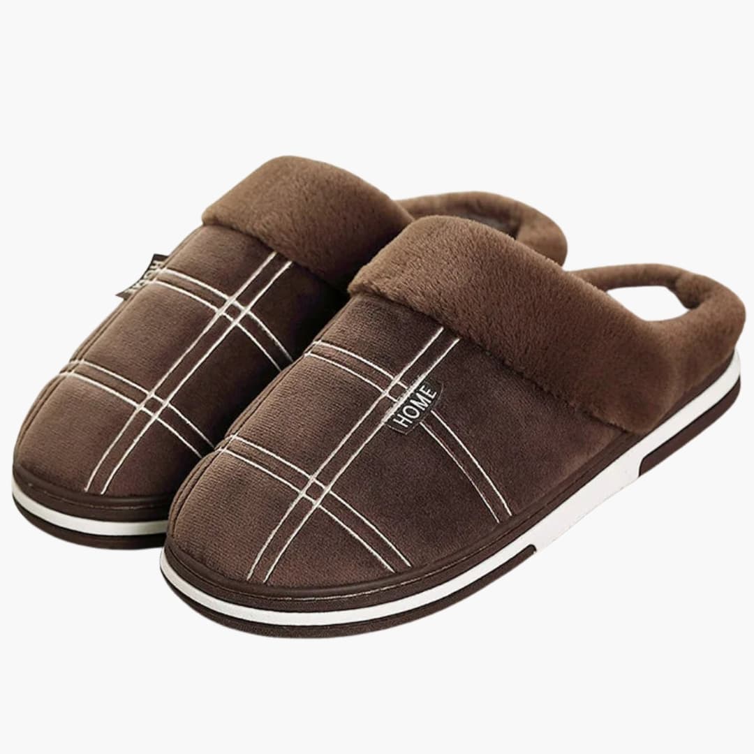 Men's slip-on house slippers with warm inner lining and non-slip sole for indoor comfort