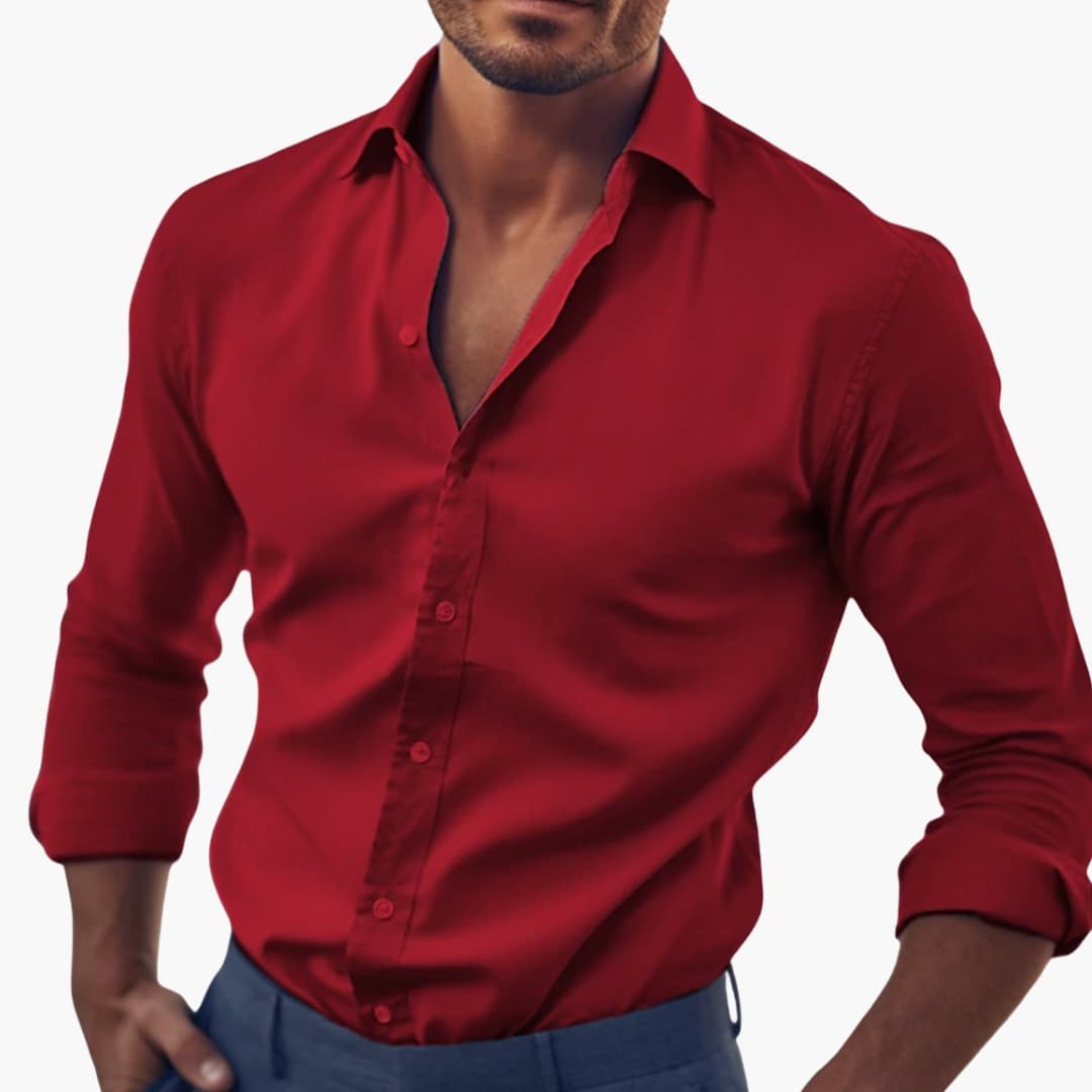 Men's classic-cut long sleeve button-up shirt in smooth woven fabric, minimalist office style