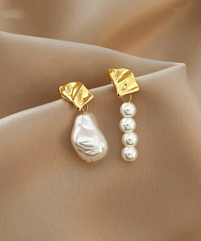 Boucles d'oreilles pendantes asymétriques chics en alliage de cuivre doré et perles - Urbann-Vibe