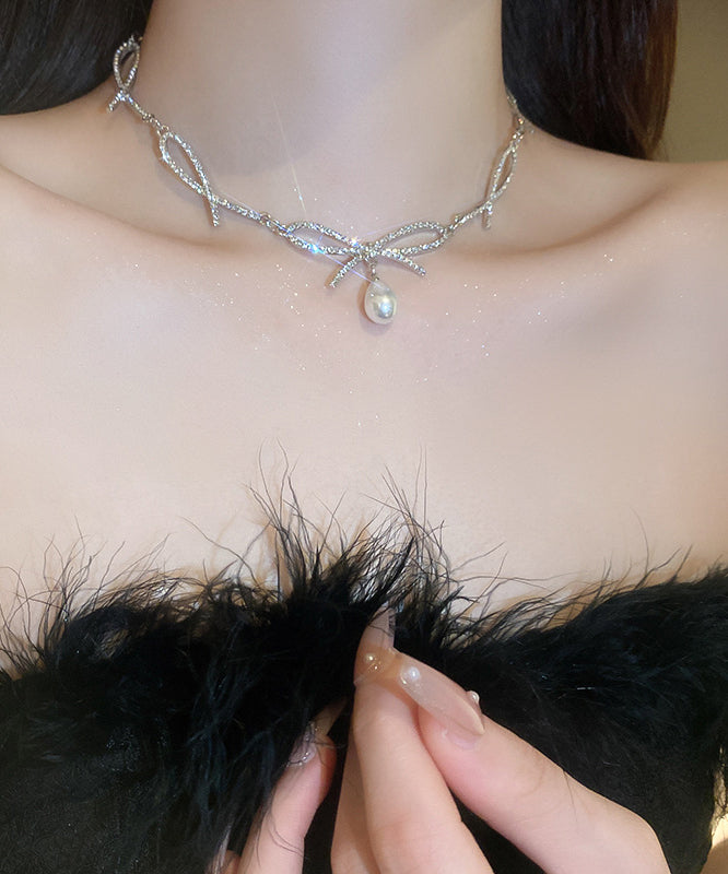 Collier chic avec pendentif en alliage de soie et perles en zircon - Urbann-Vibe
