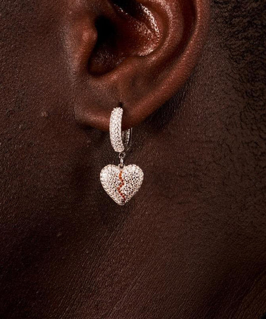Boucles d'oreilles pendantes en argent sterling en forme de cœur brisé Chic Silk - Urbann-Vibe