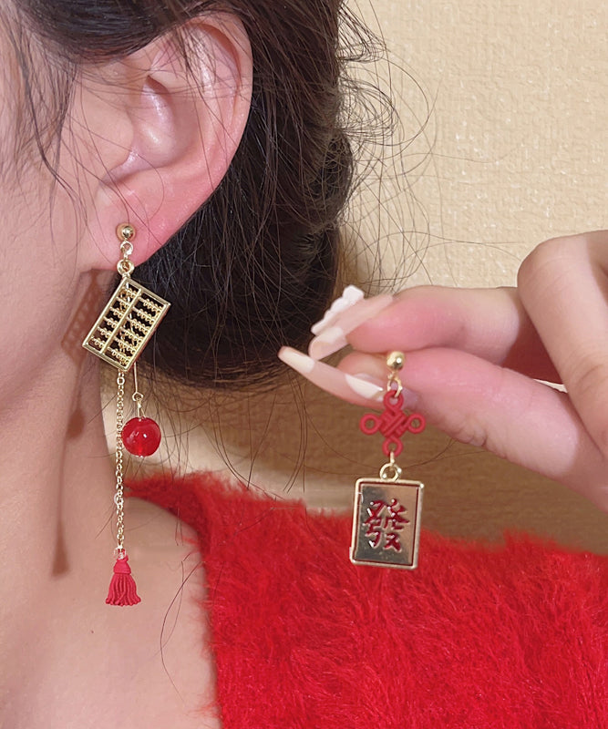 Boucles d'oreilles pendantes asymétriques en alliage d'or et d'argent sterling de style chinois, motif boulier chinois, nœud chinois et pompon - Urbann-Vibe
