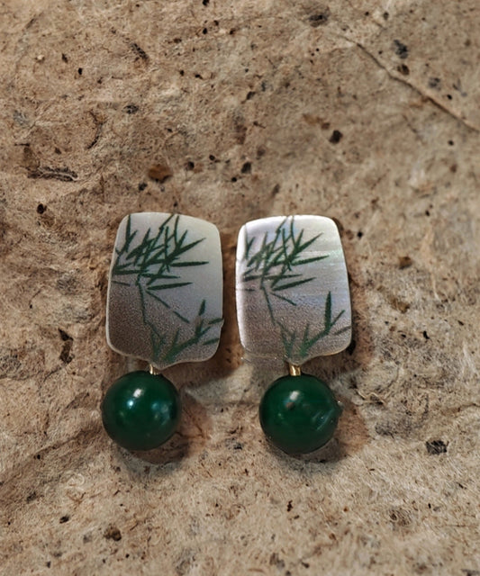 Boucles d'oreilles pendantes en argent sterling vert de style chinois avec agaré surdoré - Urbann-Vibe