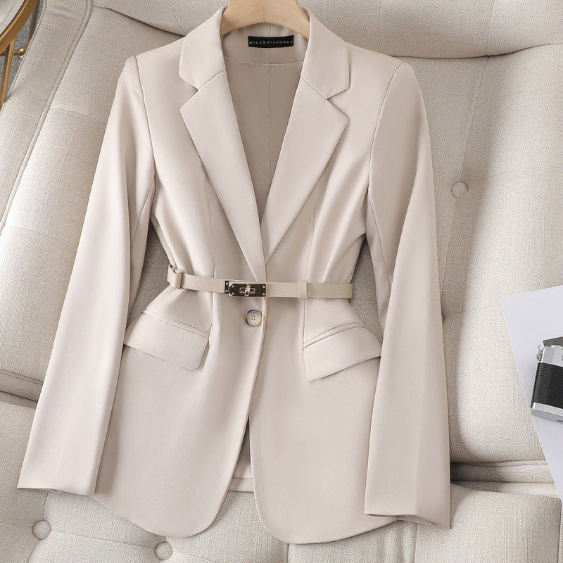 Chloé Montclair slim-fit belted blazer with suit collar, polished professional silhouette