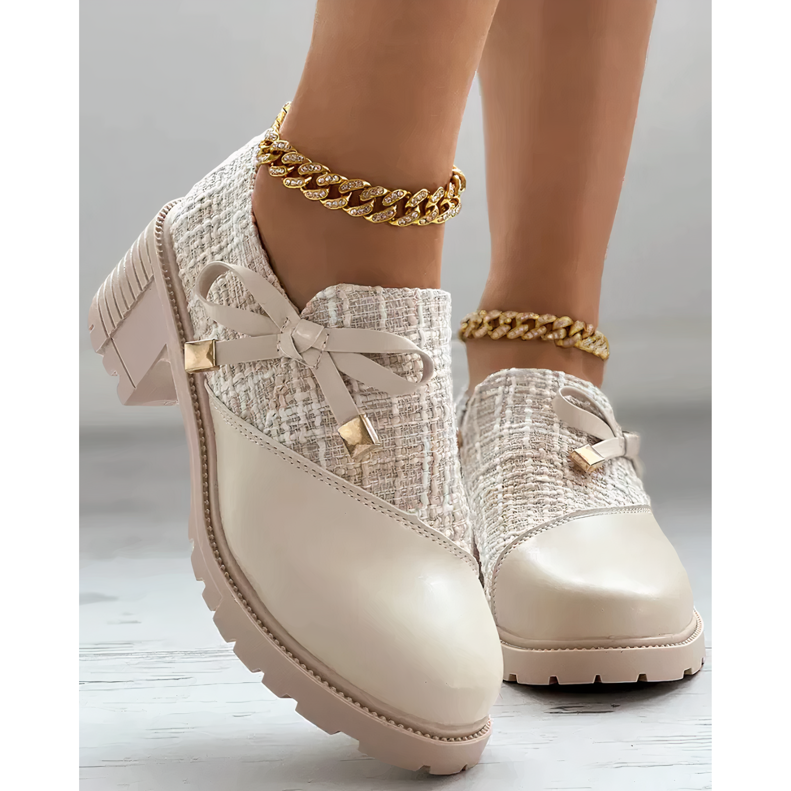 Women's closed-toe chunky heels in solid color, elegant PU upper for evening events