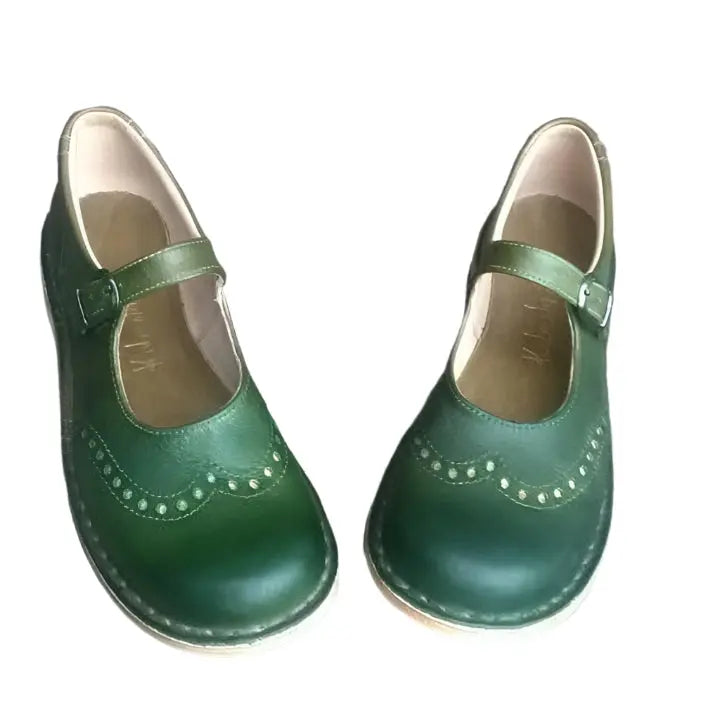 Women's black vintage Mary Jane shoes round toe brogue detailing adjustable buckle strap cushioned sole