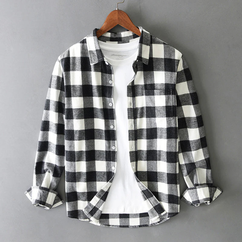Brushed cotton check shirt in vintage plaid, relaxed fit with soft warm flannel-like texture