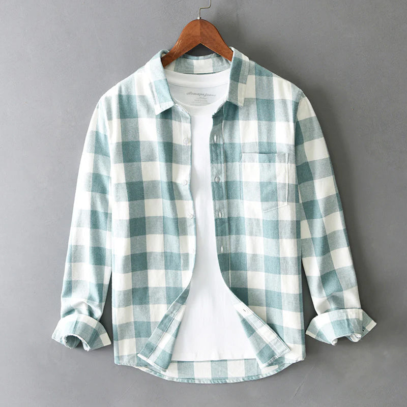 Brushed cotton check shirt in vintage plaid, relaxed fit with soft warm flannel-like texture