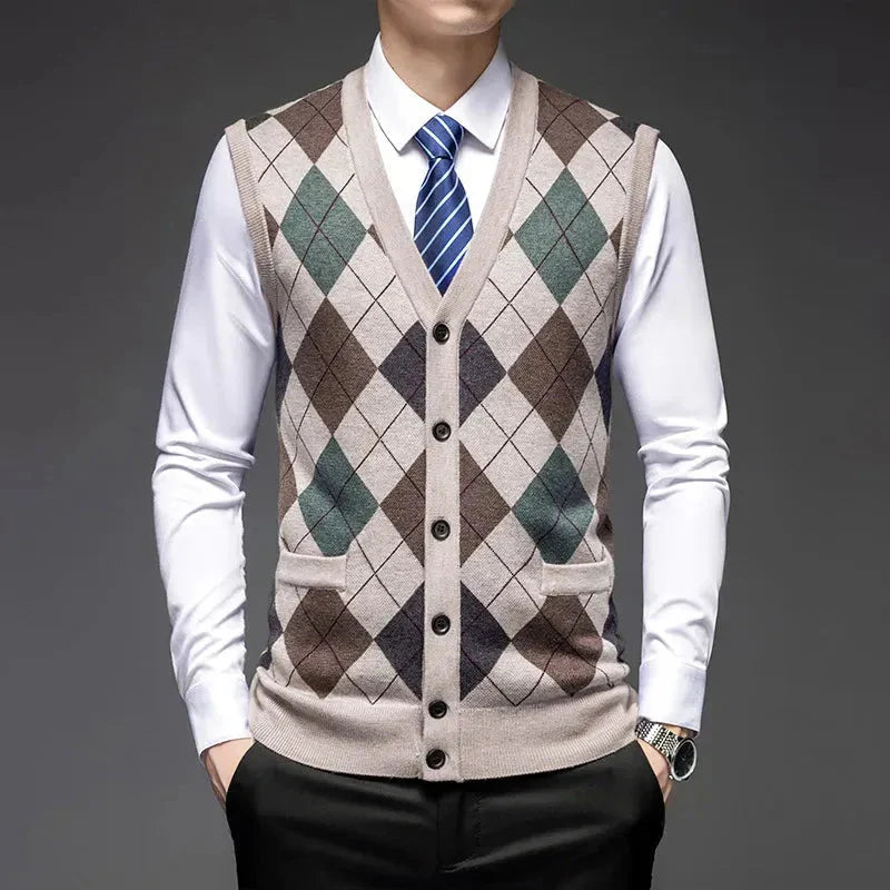 Argyle knit wool vest tailored fit diamond pattern classic layering piece for professionals